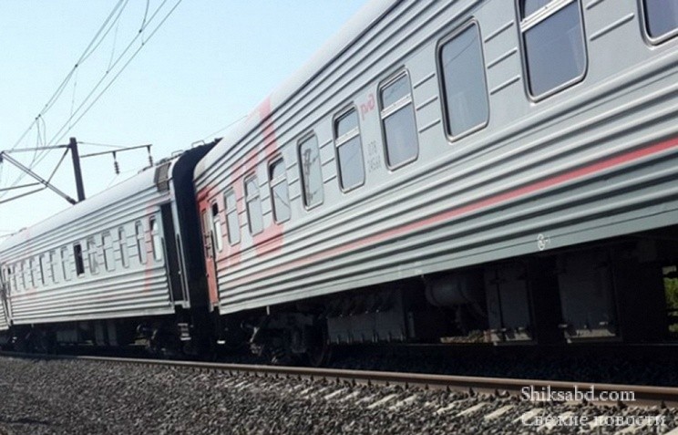 Сход вагонов поезда Екатеринбург - Адлер: движение восстановлено 