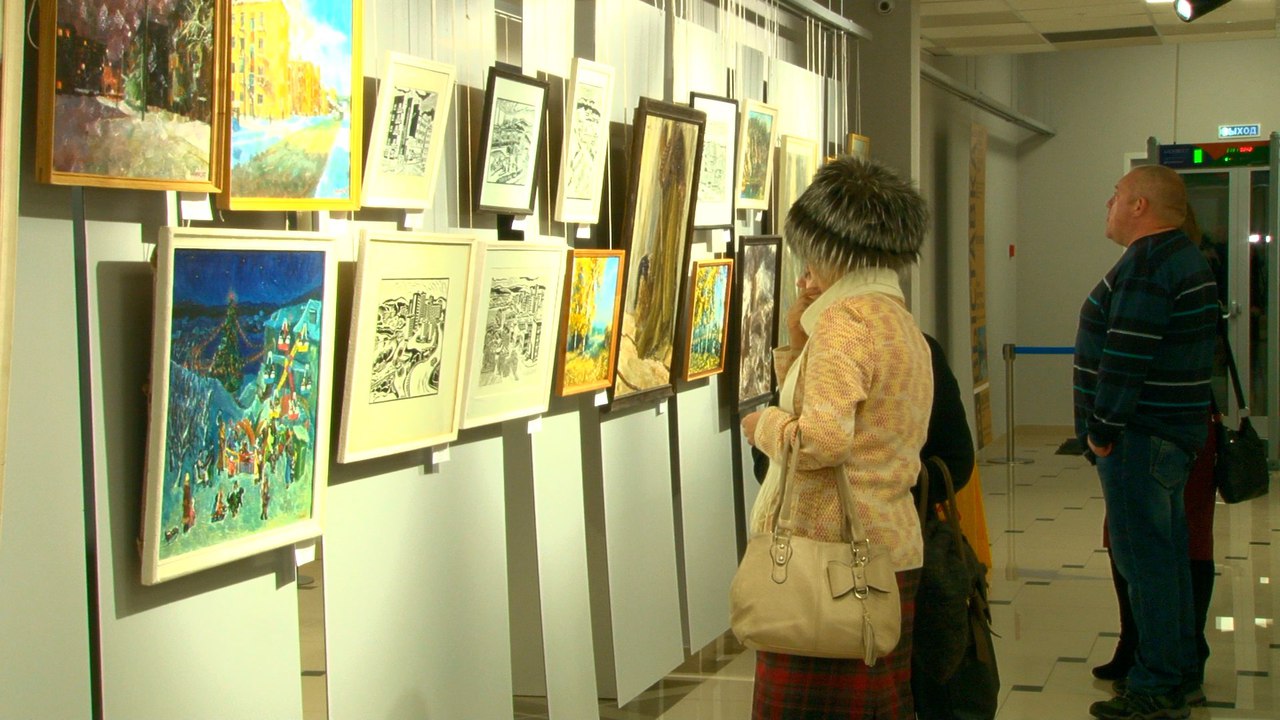 Художники представили свои работы на выставке "Восхождение"