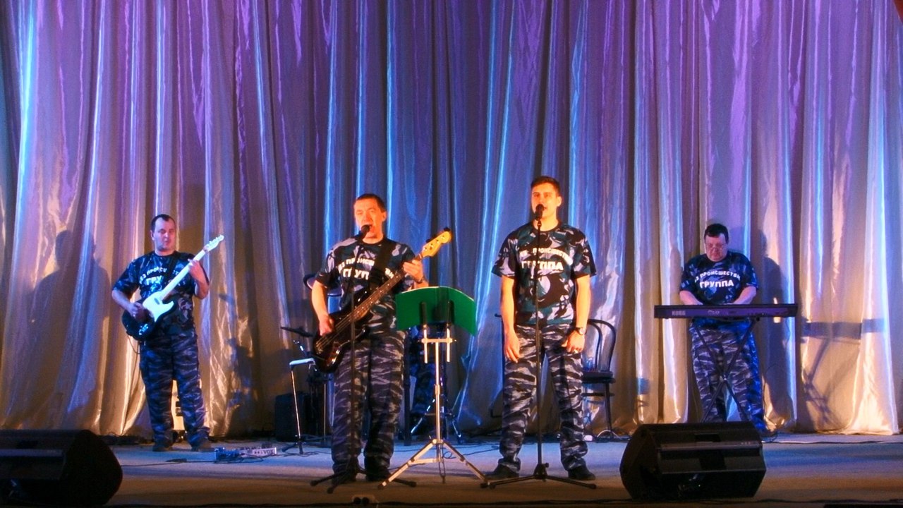 Полицейские показали свои таланты на конкурсе "Щит и Лира"