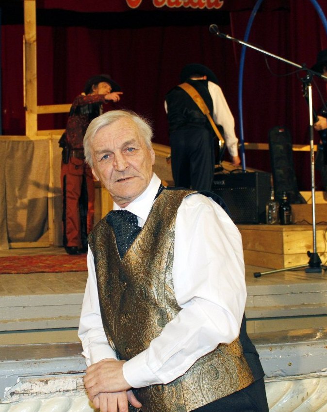 Лев Николаевич Юшков