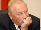 Росселю не до смеха 