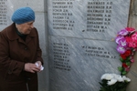На заводских мемориалах памяти воинам, погибшим в Великой отечественной войне, появилось еще одно имя героя: Федор Емлин