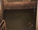 Жители Коуровки тонут в канализационных стоках. Видео