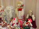 Выставка кукол-оберегов в школе № 15. Видео