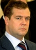 Медведев встревожен популярностью профессии чиновника у молодежи