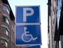 Сотрудники ГИБДД проверили в Первоуральске наличие парковочных мест для автомобилей инвалидов