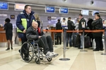 Аэропорты обяжут нанимать персональных помощников для инвалидов