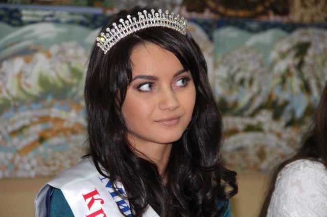 «Краса Первоуральска» Дарья Климова привезла еще одну корону