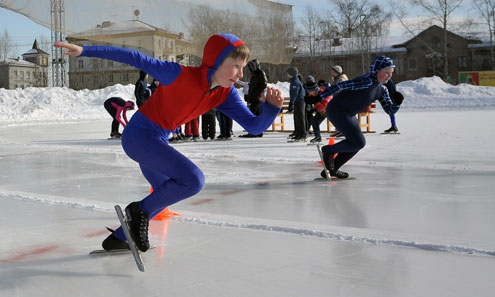 В Первоуральске прошли соревнования «Лед надежды нашей - 2013». Видео
