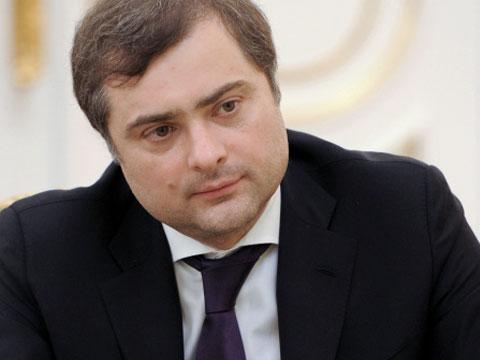 Накануне визита Суркова на Урале разгорается скандал с его пилотным культурным проектом