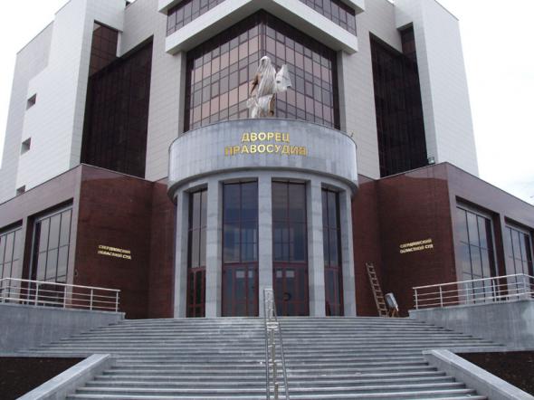 В Первоуральске будут судить 50-летнего мужчину, который надругался над 2-летней девочкой