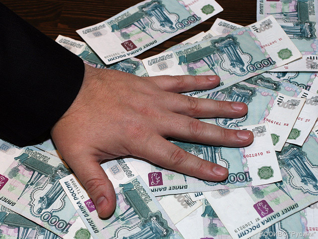 Предложение от первоуральских единороссов «решить все проблемы» стоило бизнесмену 3 млн рублей. Видео