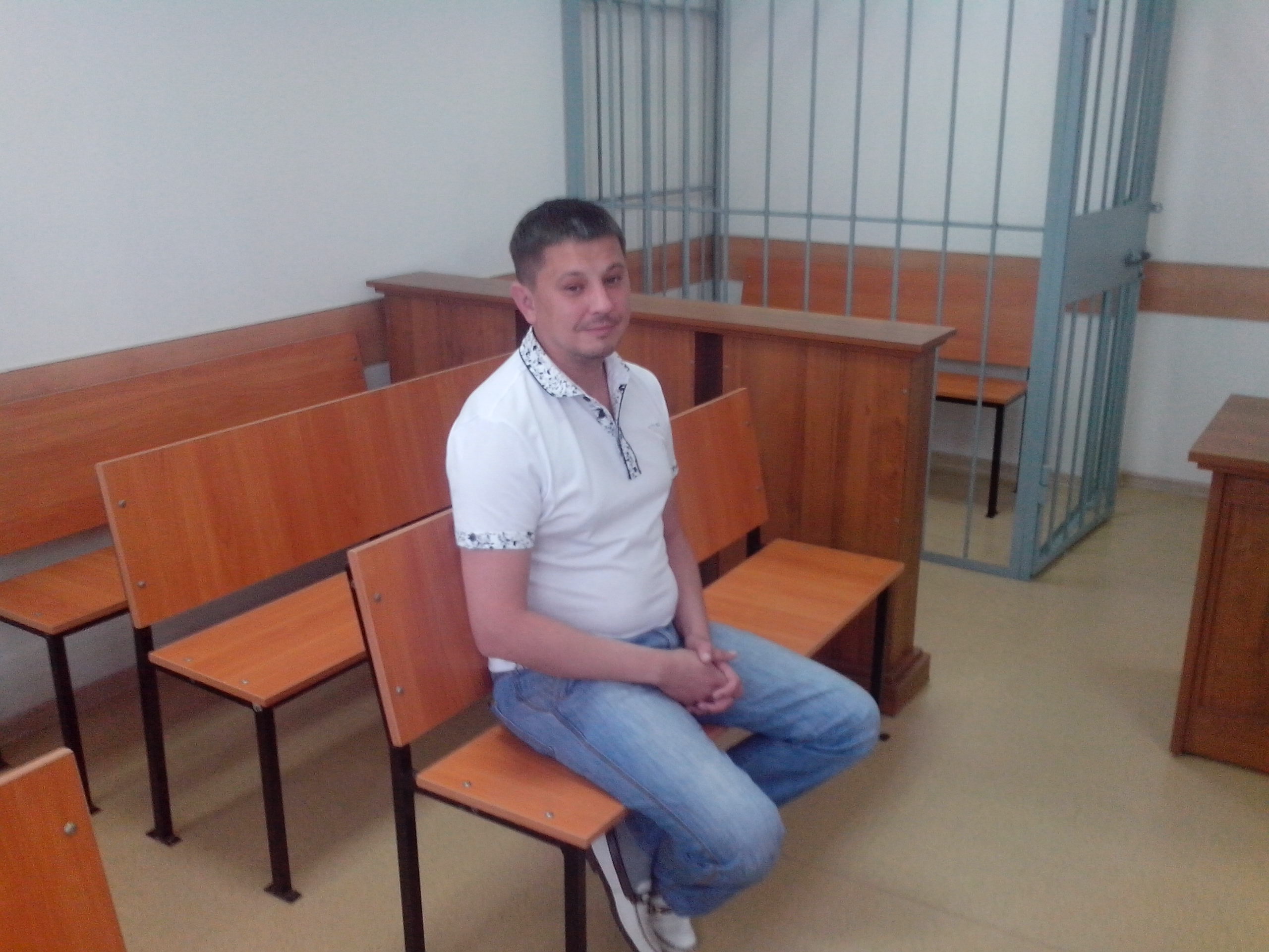 В Первоуральском суде было рассмотрено ходатайство Дмитрия Сарафанова. Видео