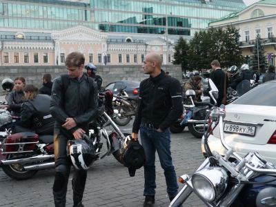 Уральские байкеры собрали почти 300 подписей за отмену транспортного налога