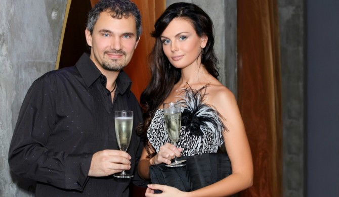 Родственники убитой фотомодели Лошагиной потребовали от ее мужа 50 миллионов рублей