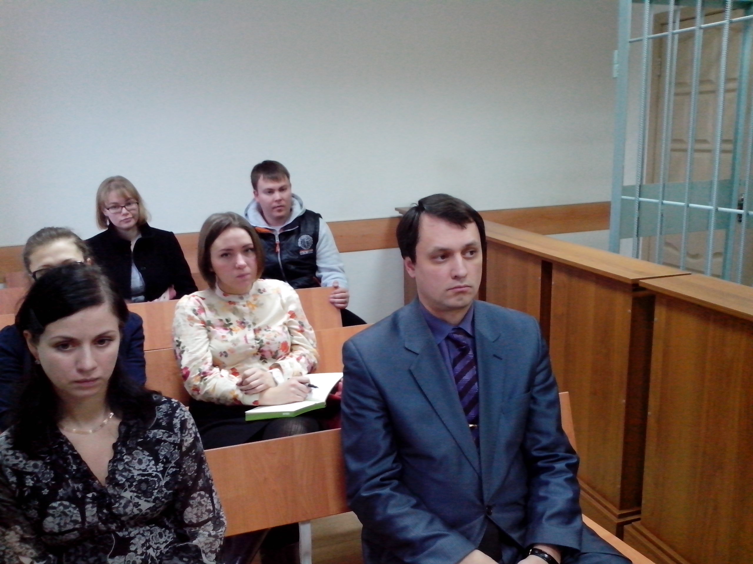 Директору УК “Уралагрострой” дали 2 года и 8 месяцев условно. Видео