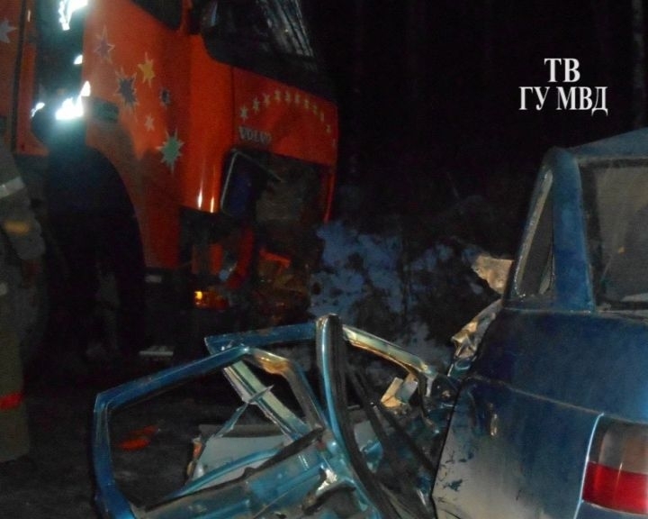 На автодороге Пермь-Екатеринбург в ДТП погибли 4 человека