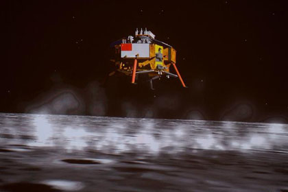 Китайский луноход успешно сел на Луну