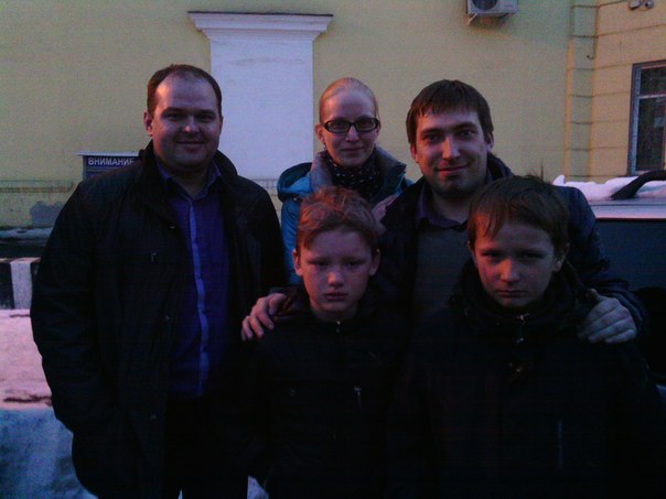Пропавших детей волонтеры нашли в Екатеринбурге. Видео