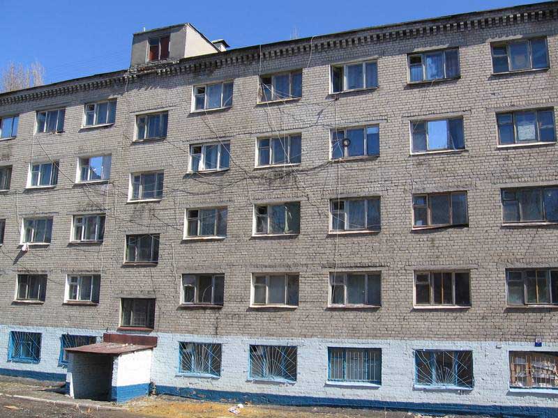 Российские студенты собирают подписи за круглосуточный вход в общежития