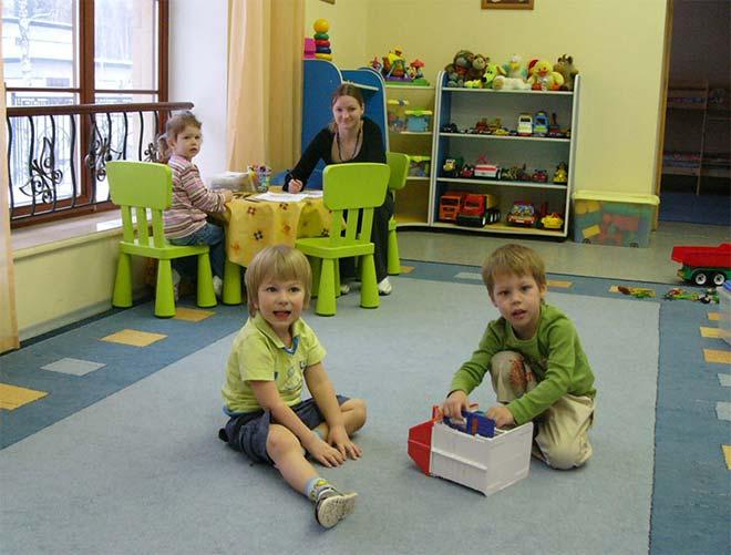 Правительство РФ направит 40 млрд рублей на создание 400 тысяч мест в детсадах