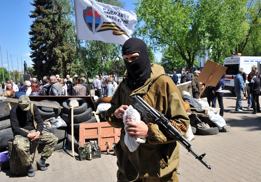Ополченцы украинского Мариуполя ожидают штурма города