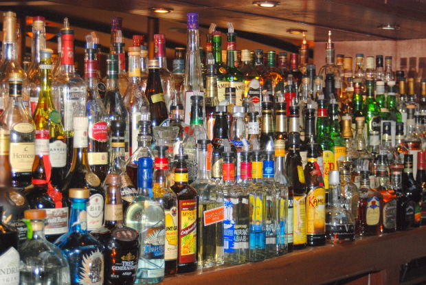 В России появится комиссия для борьбы с нелегальным алкоголем