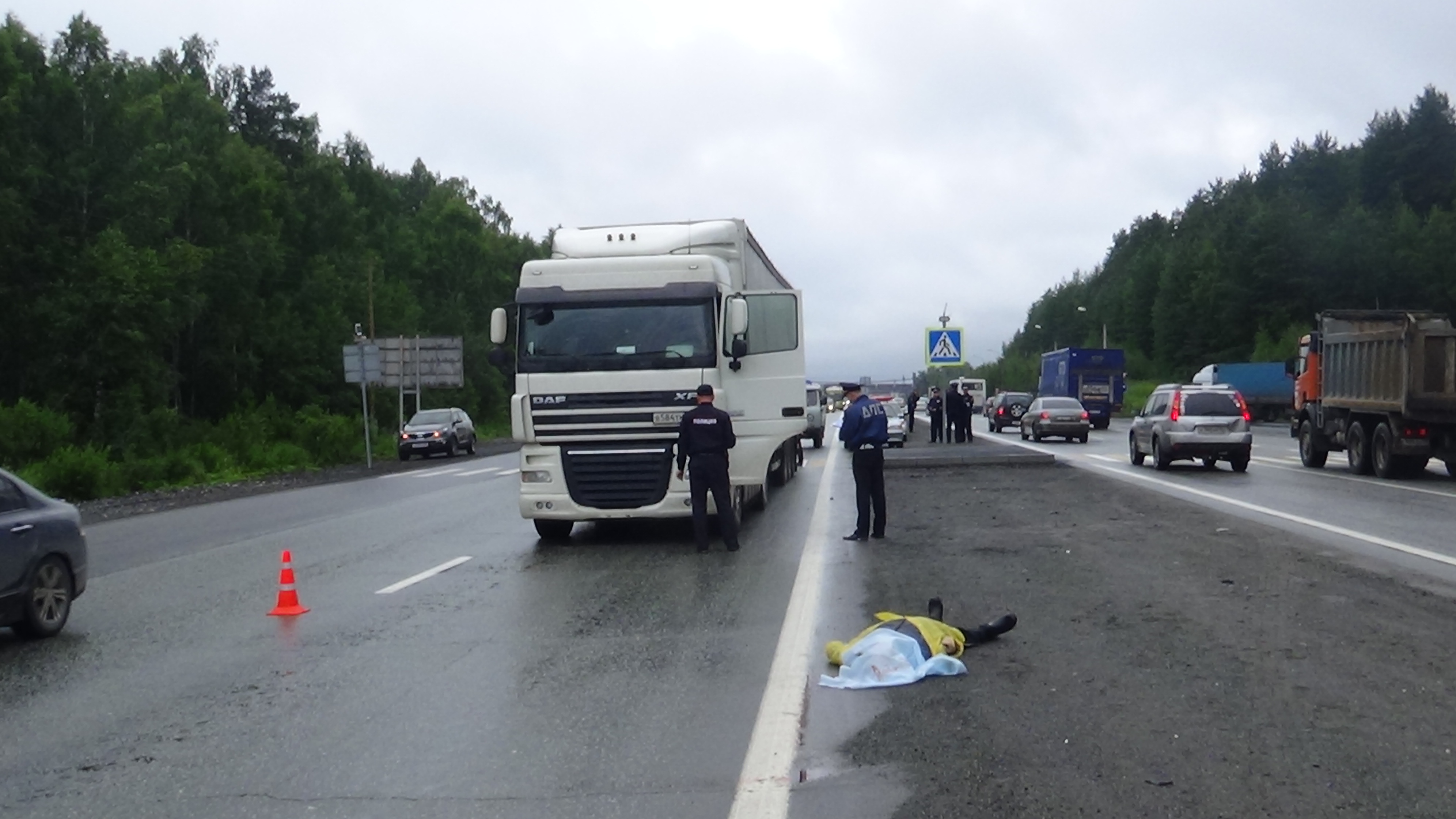 В дорожной аварии на Пермской трассе погибла пожилая женщина