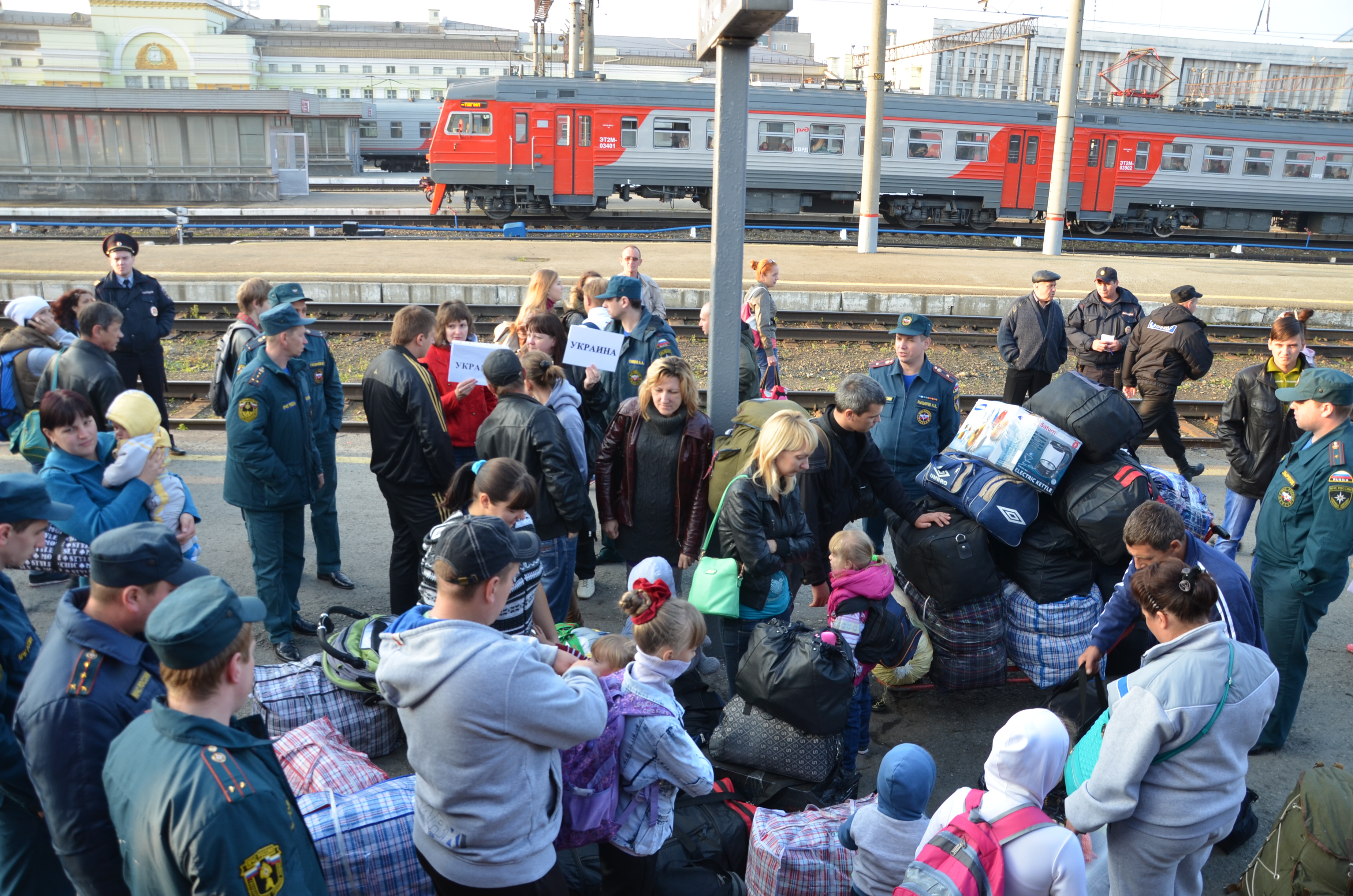 В Первоуральск и Ирбит направили 48 вновь прибывших беженцев
