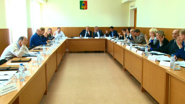 Депутаты обсудили городской бюджет и регламент Думы