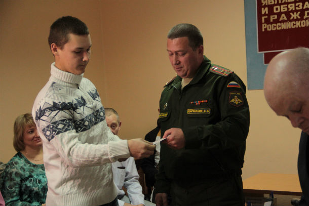 Троих первоуральцев наградили медалью «За возвращение Крыма»