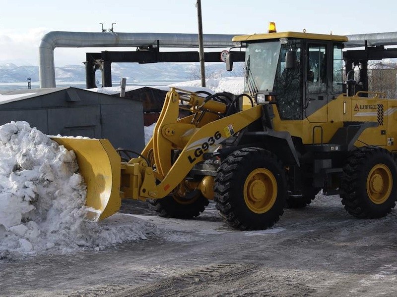 Жители Трудпоселка не довольны уборкой снега 