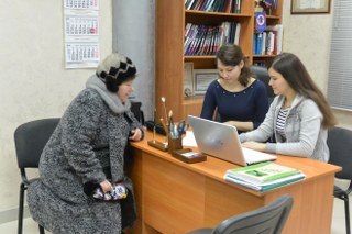 Первоуральские юристы и студенты УрГЮУ бесплатно консультировали горожан