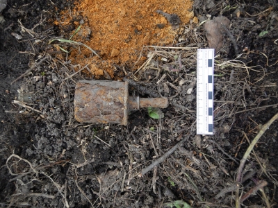 Полиция проводит проверку по факту обнаружения гранаты на садовом участке