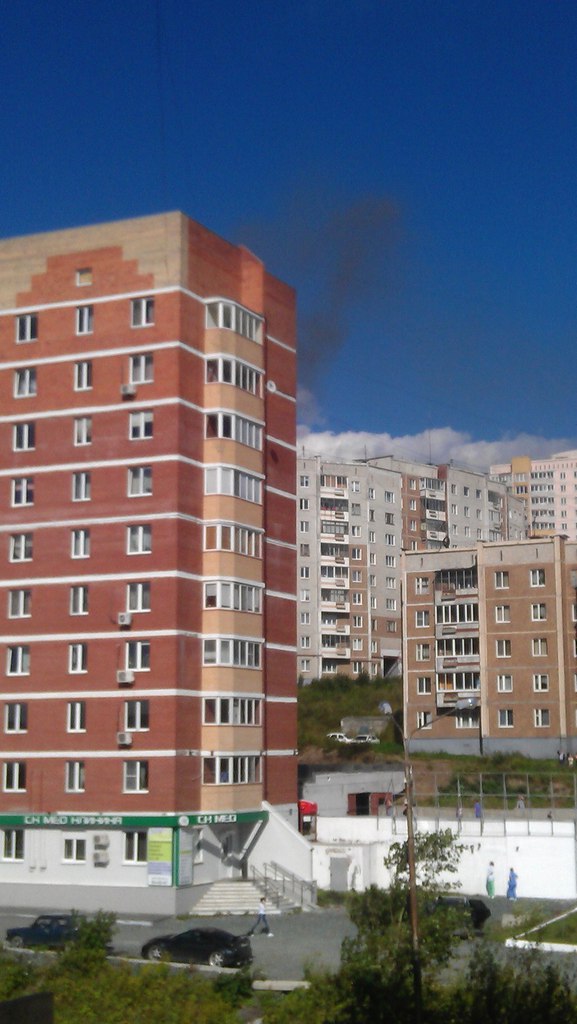 В многоэтажке на улице Береговой произошёл пожар