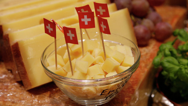 Россельхознадзор разрешил восьми компаниям Швейцарии поставлять сыры