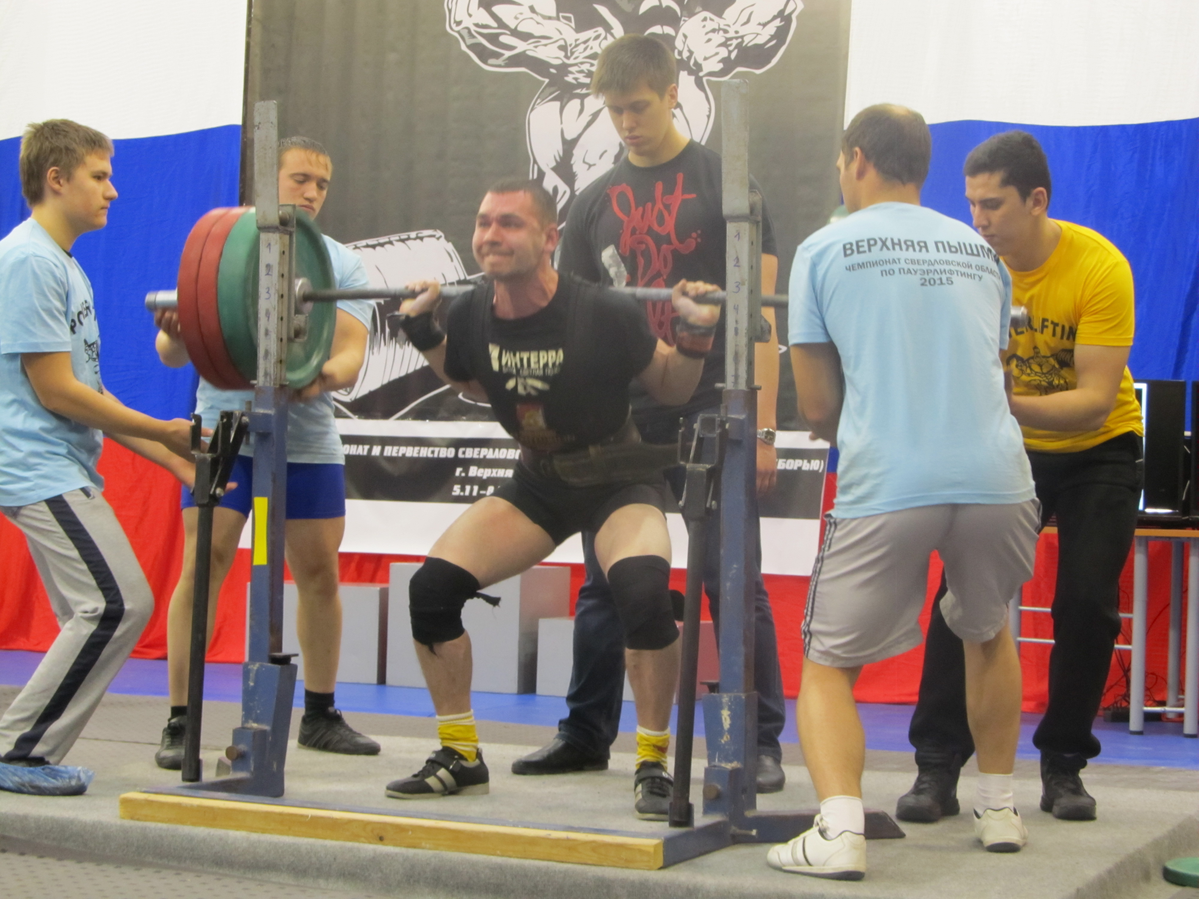 Спортсмены из Первоуральска приняли участие в чемпионате по силовому троеборью 