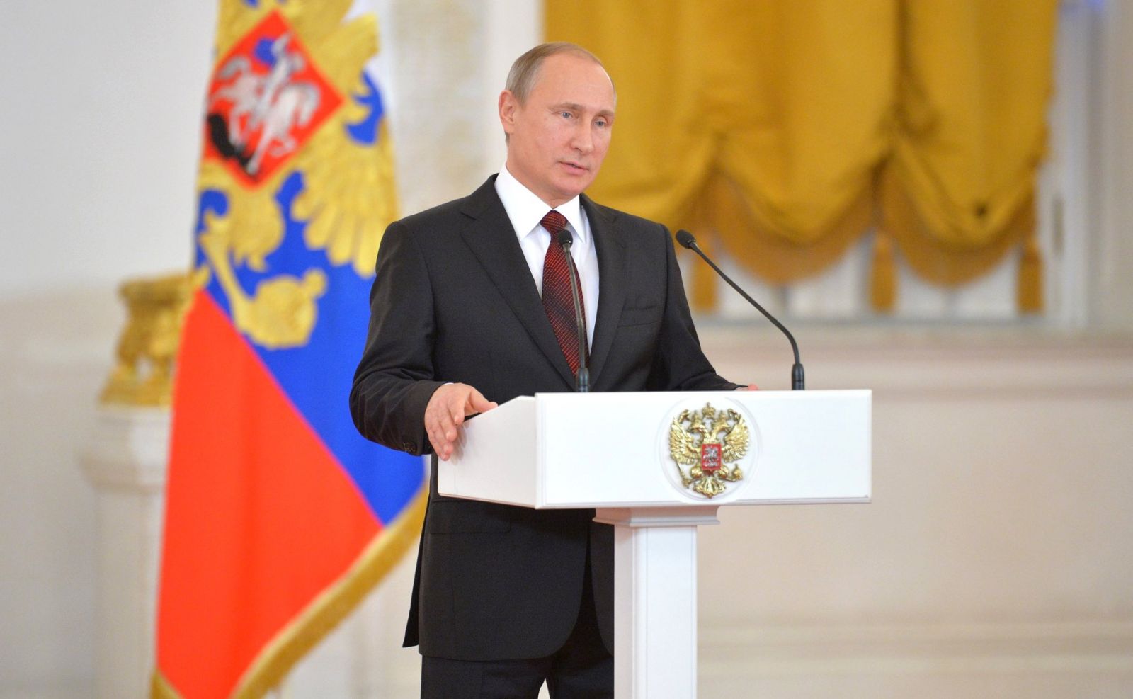 Президент РФ Владимир Путин прибыл в Свердловскую область