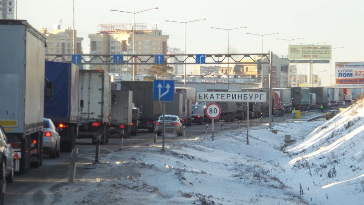 Уральские дальнобойщики вновь соберутся на дороге, чтобы отстоять свои права