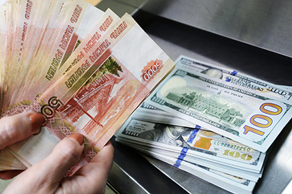Курс доллара превысил 80 рублей