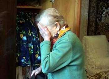 Первоуралец обокрал свою 78-летнюю бабушку