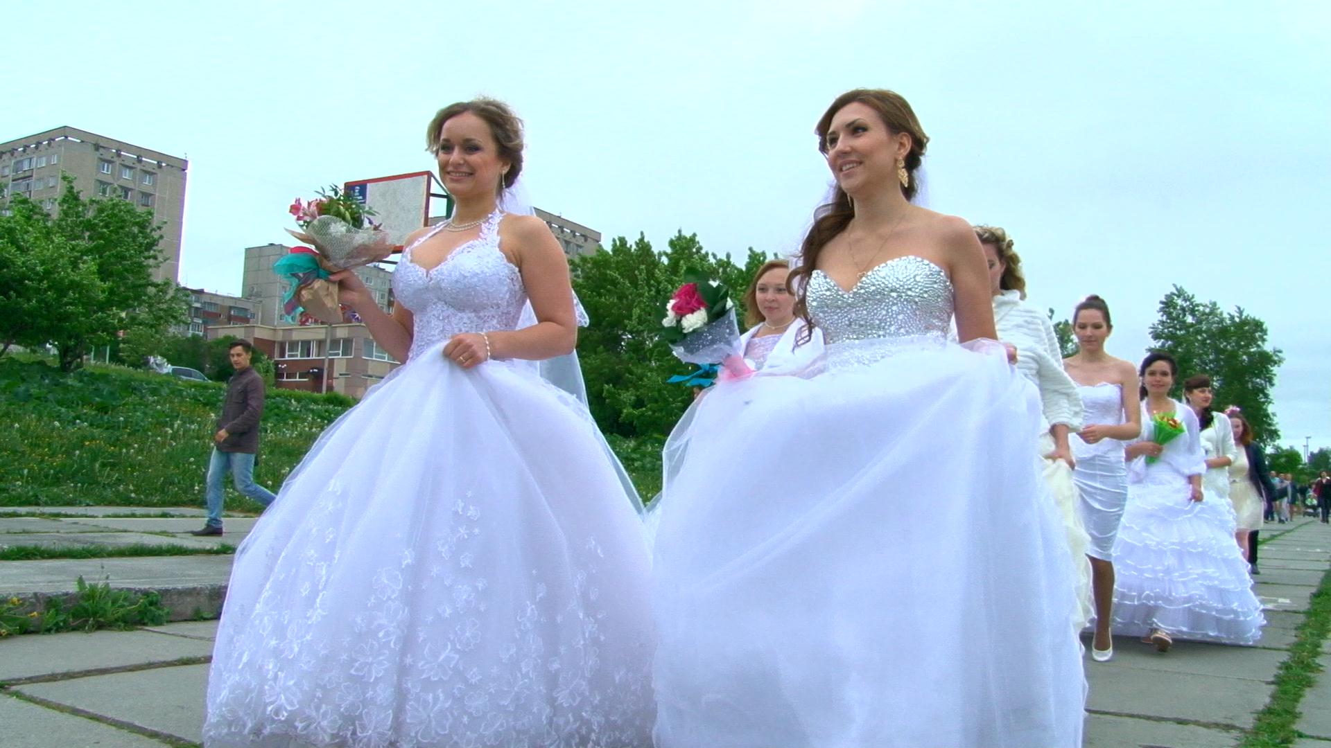 В Первоуральске прошёл парад невест