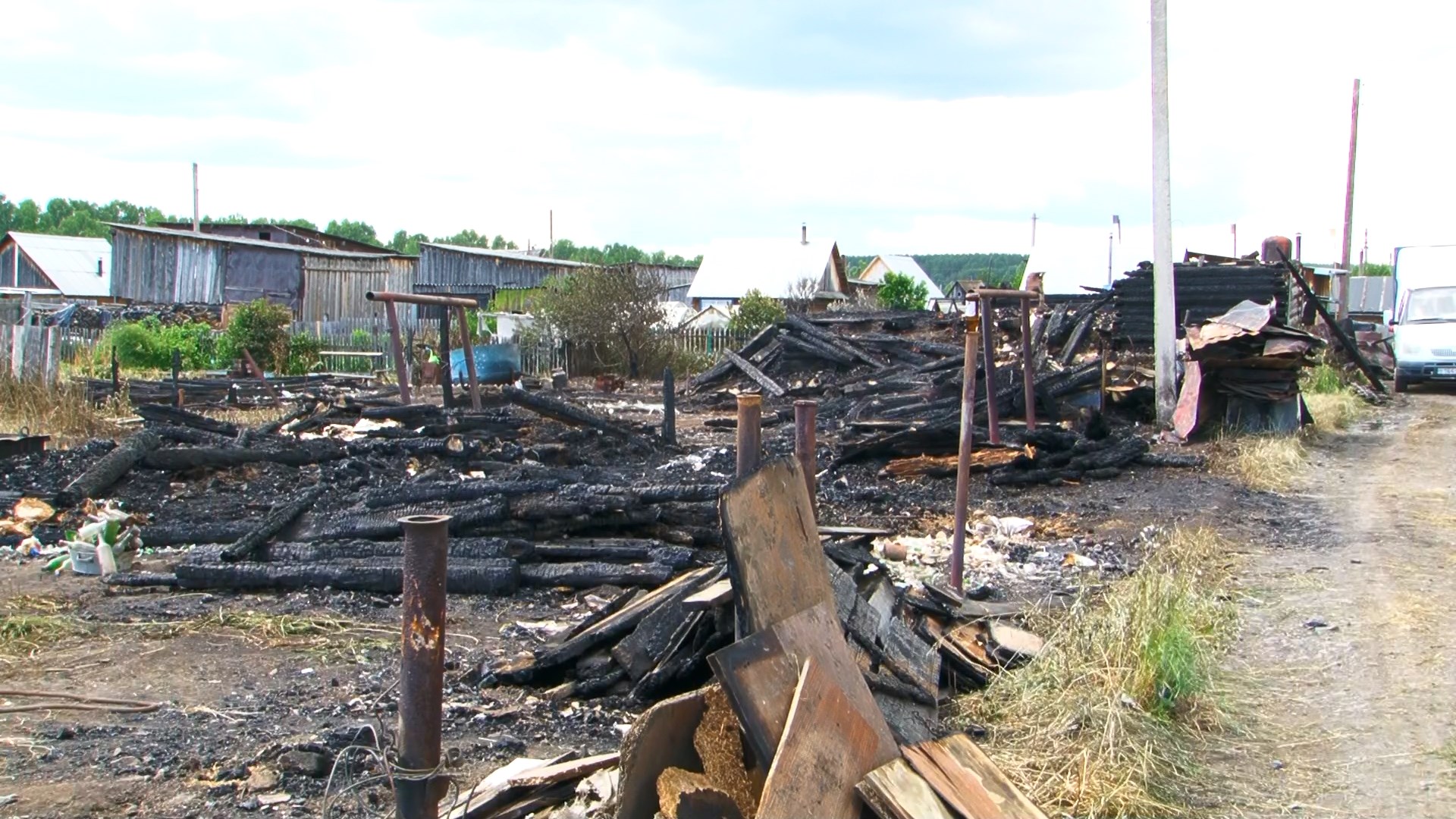 В минувшие выходные горели первоуральские поселки