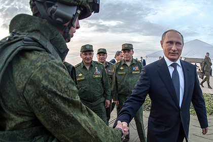 Путин увеличил штатную численность Вооруженных сил
