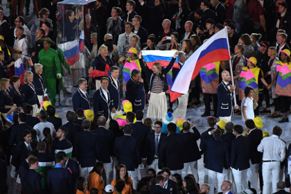 Сборная России прошла на параде спортсменов в Рио-де-Жанейро