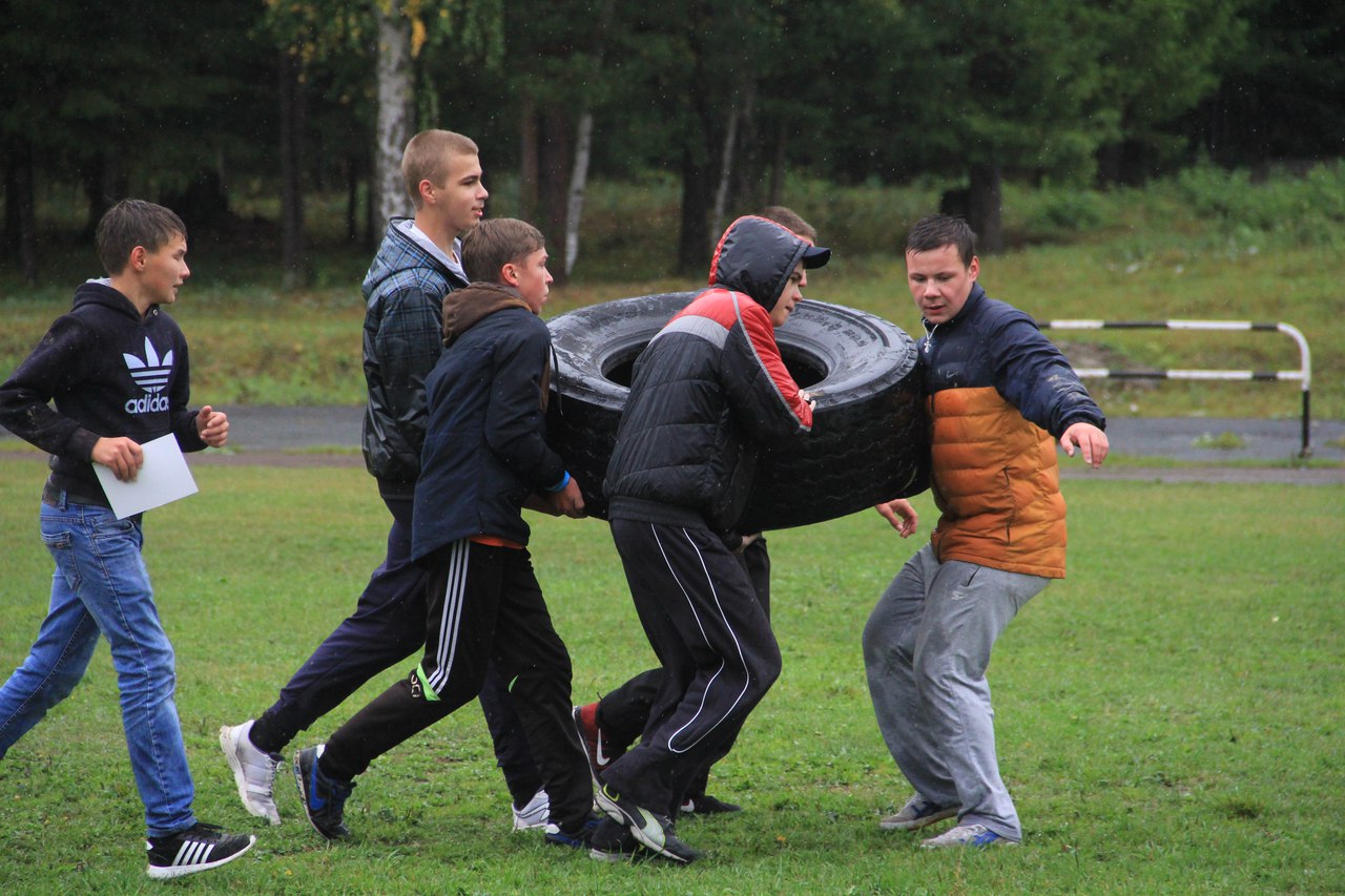 В Первоуральске прошли спортивные студенческие игры