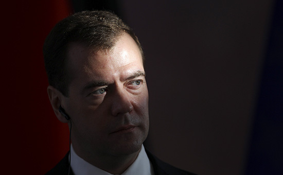 Медведева в отставку?