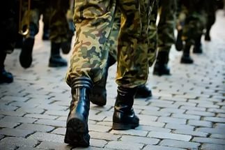 Военных, не прошедших тест на наркотики, лишат пособия