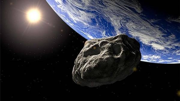 Астероид размером с дом