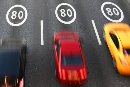 Лимит скорости на российских дорогах задумали повысить
